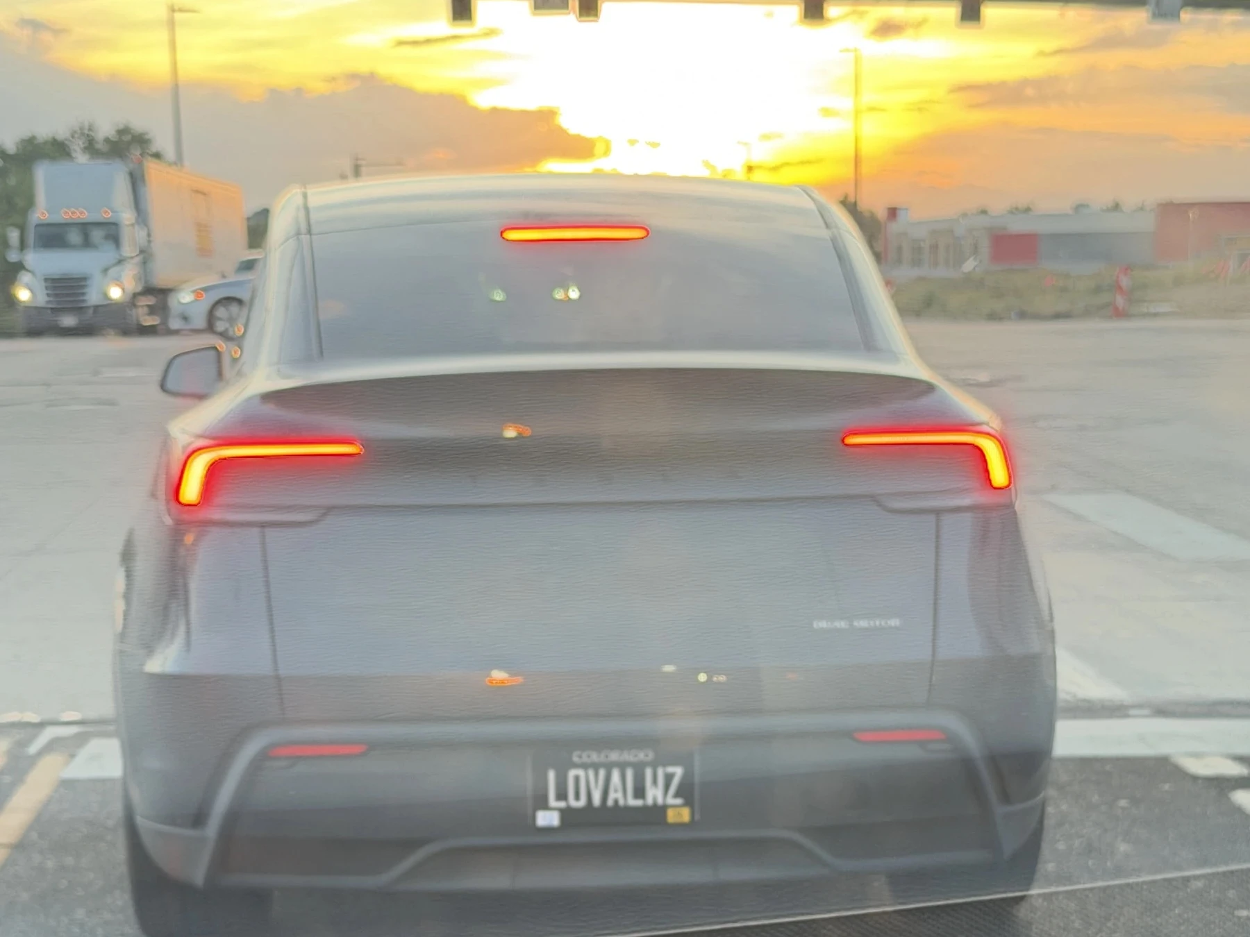 LOVALIZ — CO