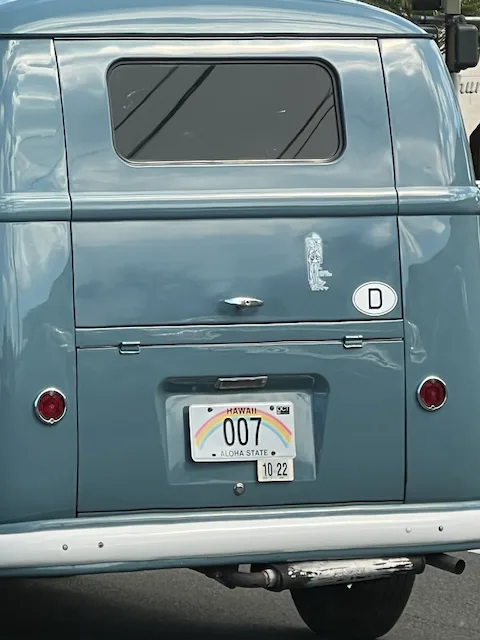 BUS — VW